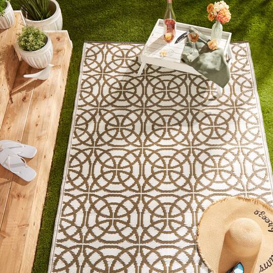 DII® Dark Brown Infinity Circle Outdoor Rug, 4ft. x 6ft.